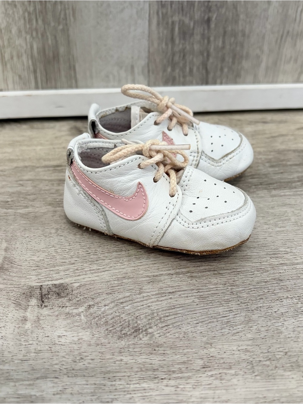 Vintage Nike Baby Crib Shoes White Pink Leather Infant